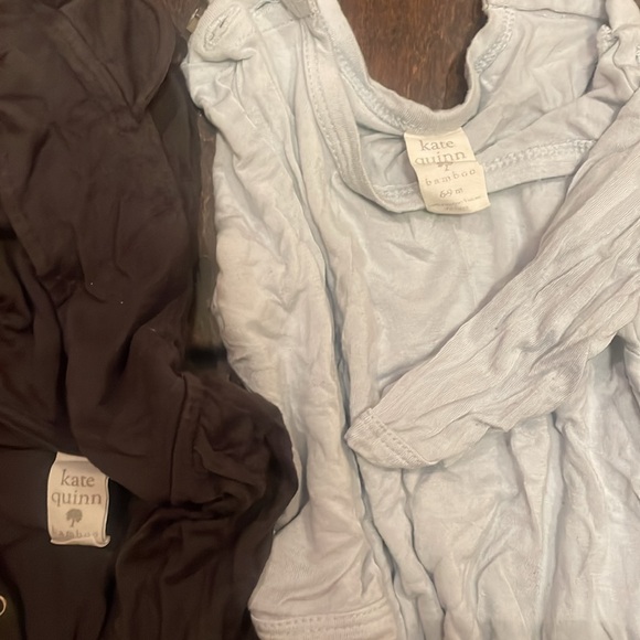 Kate Quinn bamboo onesie - Picture 2 of 3